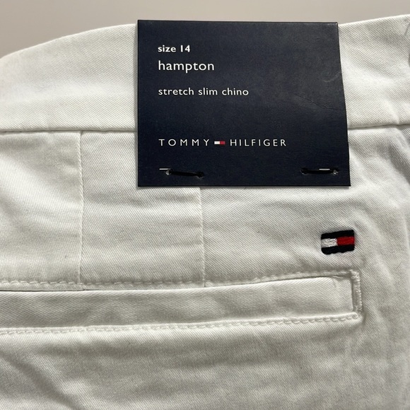 Tommy Hilfiger NWT size 14 Hampton Chino - Picture 9 of 9